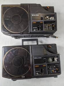 lot 481 image: Vintage Bell & Howell Lumina MX60 Projectors - E