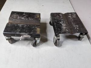lot 484 image: Set of 2 AutomotiveFurniture Castor Wheel Dollies - A
