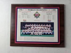 lot 486 image: MLB Minnesota Twins 1991 World Champions Wood Plaque Team Photo - A