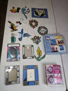 lot 531 image: Lot of Assorted Stained Glass Items - E