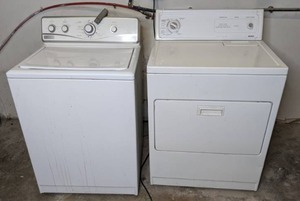 lot 537 image: Kenmore Dryer Model 110 & Maytag Performance Series Washer - E