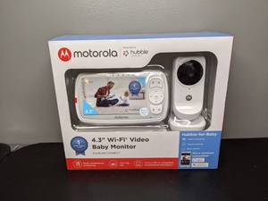 lot 104 image: Brand New Motorola 4.3 Wi-Fi Video Baby Monitor - T