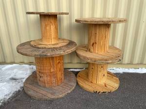 lot 798 image: Set of 4 Rustic Vintage Large Wooden Service Wire Spools