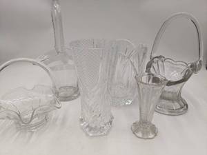 lot 79 image: Glass Basket and Vase Collection