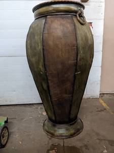 lot 82 image: Wayfair 40in Tall Decorative Floor Vase