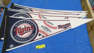 20 Minnesota Twins Pennants