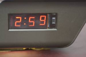 Miller High Life clock with second counter