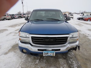 2004 GMC Sierra 1500 SLE 4X4 Crew Cab