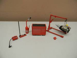 NASCAR 76 Pit Crew Set - 124 Scale 7 Piece Die-Cast Set - AWESOME SET - LIKE NEW - SEE PICTURES