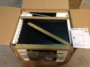 Dyna-Glo Premier 3-Burner Natural Gas Grill in Stainless Steel with Folding Side Tables Customer Returns See Pictures