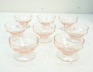 dessert dishes