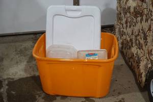 storage bins with lids