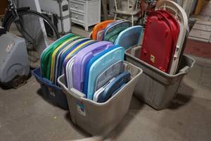 storage bins with assorted lids