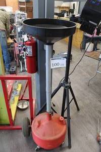 lot 100 image: Portable Oil Drain Station