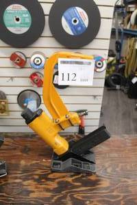 lot 112 image: Bostitch MIII Flooring Stapler, Stand
