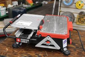 lot 106 image: Porter-Cable PCE980 7 Tile Table Saw (New)