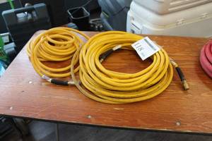 lot 118 image: Lot of (2) DeWalt 38 Air Hoses
