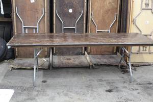 lot 154 image: 8 Folding Conference Table