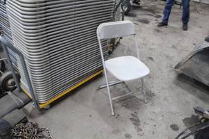 lot 184 image: Lot of (10) MetalPlastic Stackable Folding Chairs