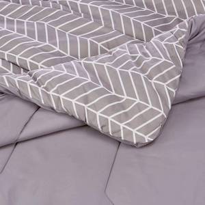 lot 9 image: Amazon Basics Reversible Daybed Comforter Set, Grey Chevron