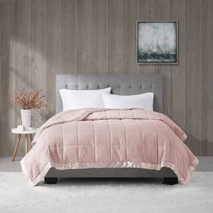lot 35 image: Madison Park Windom Microfiber Down Alternative Blanket, Twin, Blush