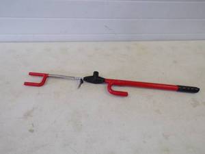 lot 156 image: Steering Wheel Lock Bar