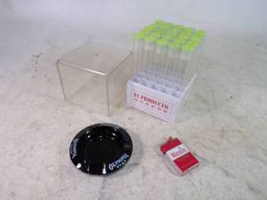 lot 26 image: Vintage Tobacco Items Winston Lighter WOW