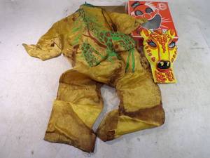 lot 41 image: Halco Brand Vintage Halloween Giraffe Costume