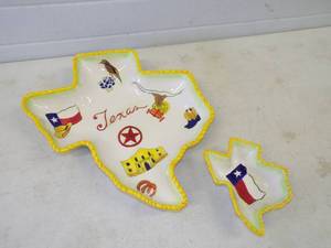 lot 49 image: Fantastic Texas Chip and Dip Bowls