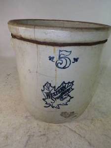 lot 64 image: Western Stoneware 5 Gallon Crock