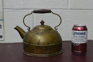 lot 16 image: Antique copper teapot tea kettle with wood handle