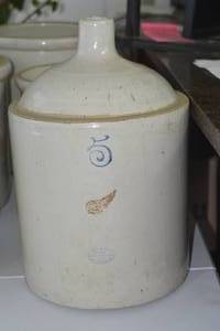 lot 25 image: Antique Red Wing Union Stoneware Crock Jug 5 Gallon with handle Handle