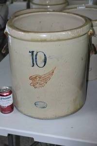 lot 30 image: Red Wing 10 Gallon Stoneware Crock with handles