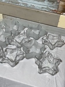(15) Star Shaped Glass Bowls