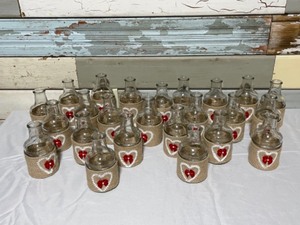 (23) Burlap Vases