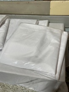 (12) White Tablecloths