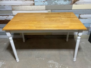 Wood Dining Table and 3 chairs&nbsp