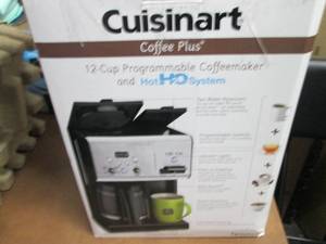 lot 139 image: Cuisinart Coffee Plus 12-Cup Progra...