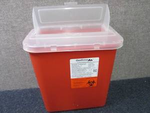 lot 176 image: Case of 20- 2 Gallon OakRidge Produ...