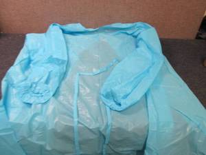 lot 205 image: Case of 80(8-10pks)Blue PEVA Dispos...