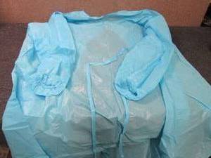 lot 210 image: Case of 80(8-10pks)Blue PEVA Dispos...