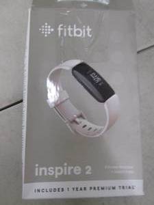 fit bit inspire 2 powers on ...