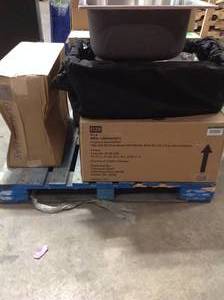 Pallet with assorted Kithchen and Bath  items open box customer returns see pictures