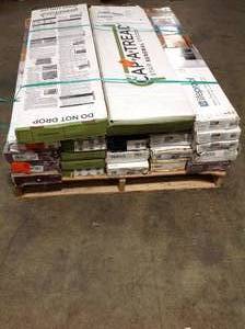 Pallet with assorted Flooring see pictures