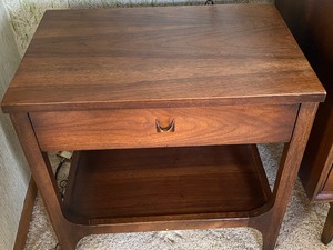 lot 4 image: Broyhill Brasilia Mid Century Night Stand