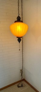 lot 11 image: Amazing Mid Century Hanging Light