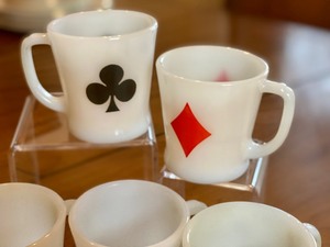 lot 104 image: Two Vintage Fire King Coffee Mugs and Three Vintage White Coffee Mugs
