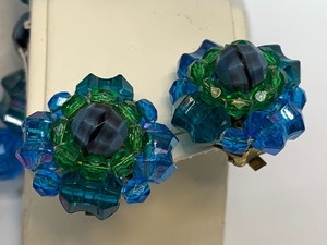 lot 158 image: Fun and Colorful Vintage Costume Jewelry