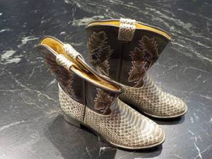 Boys Durango size 3 Cowboy Boots...