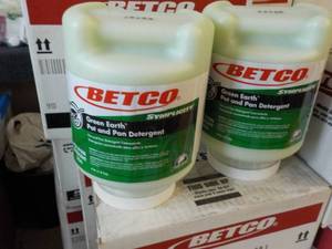 Betco 2 - 4 lb. jugs Green Earth Po...